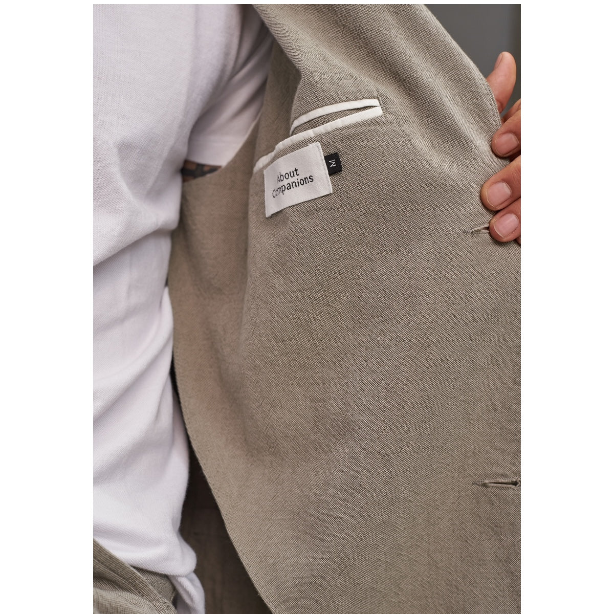 About Companions Elmar eco canvas dusty olive