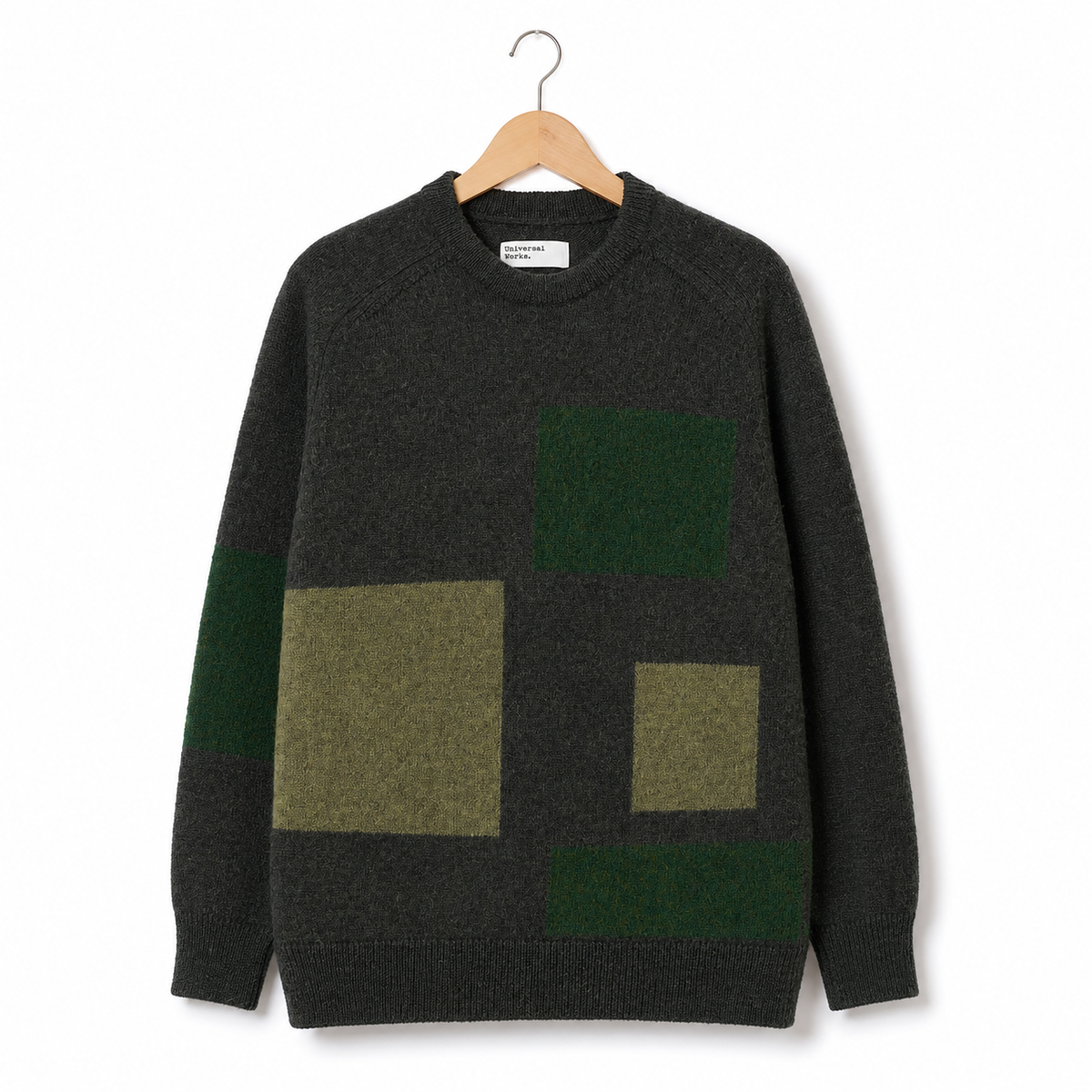 Universal Works Lyon Crew british wool olive