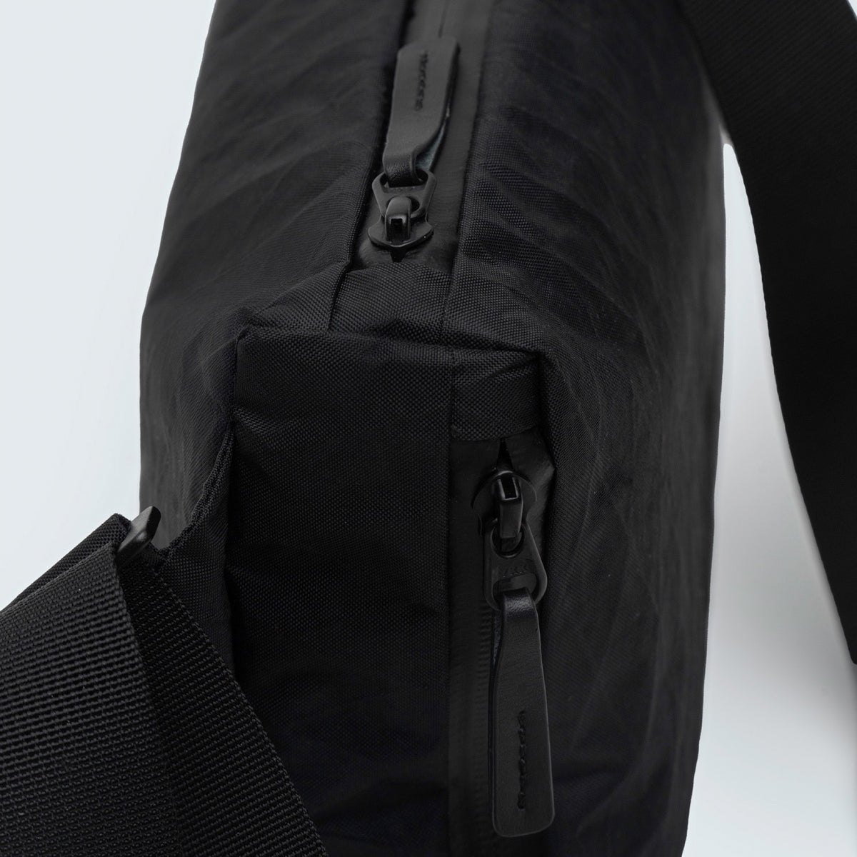Huru Crossbody X-Pac black