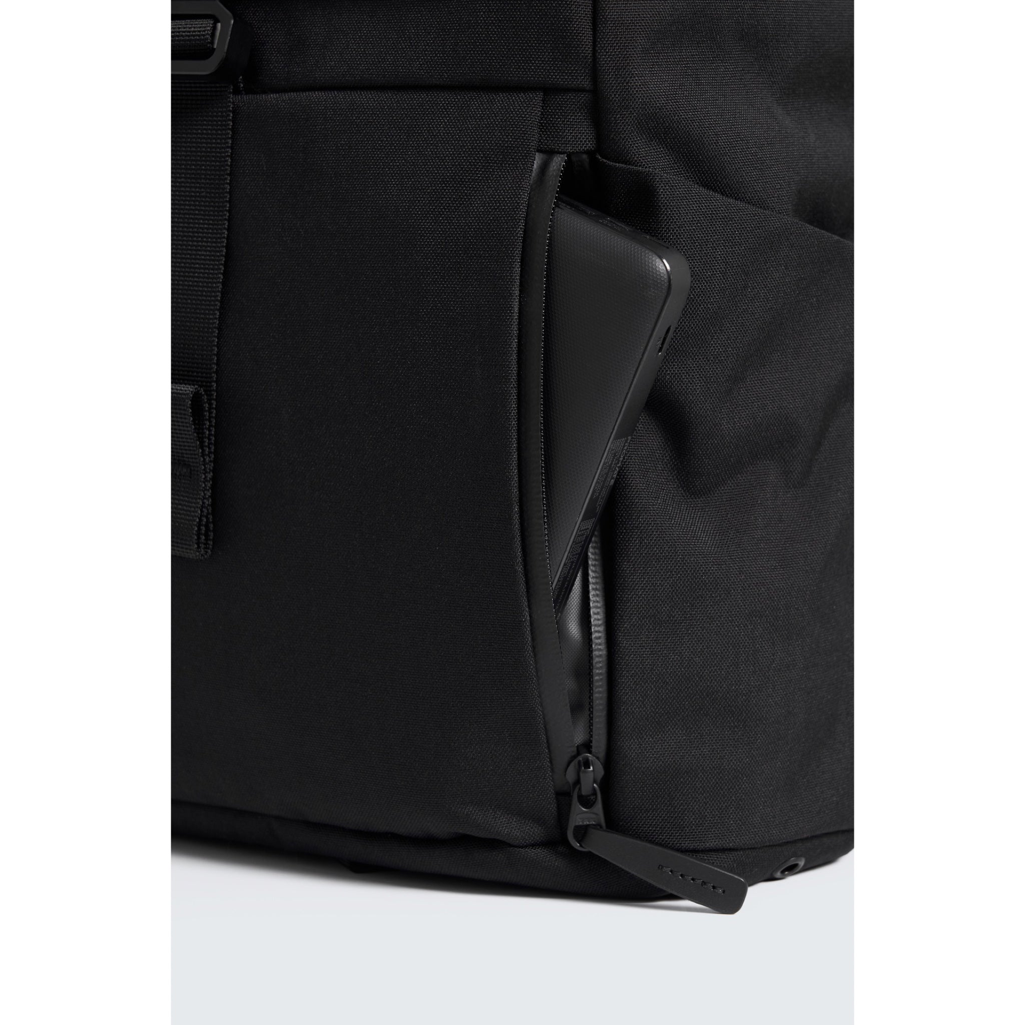 Huru Urban Cordura black