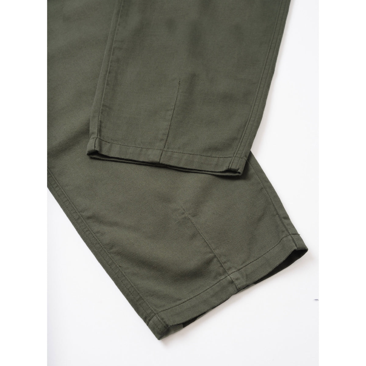 Universal Works Utility Pant slub sateen olive