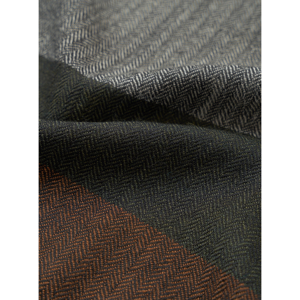 Universal Works Himalayan Scarf reversible wool grey