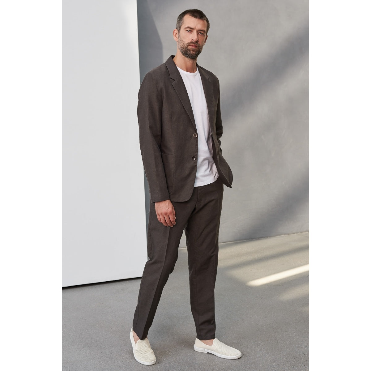 About Companions Jostha linen coffee