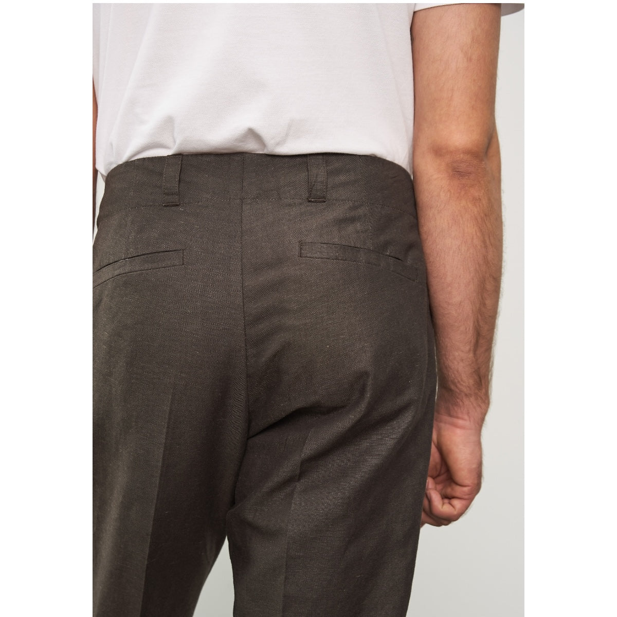 About Companions Jostha linen coffee