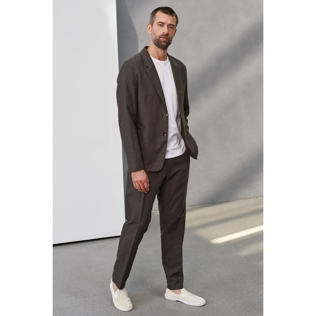 About Companions Enver linen coffee