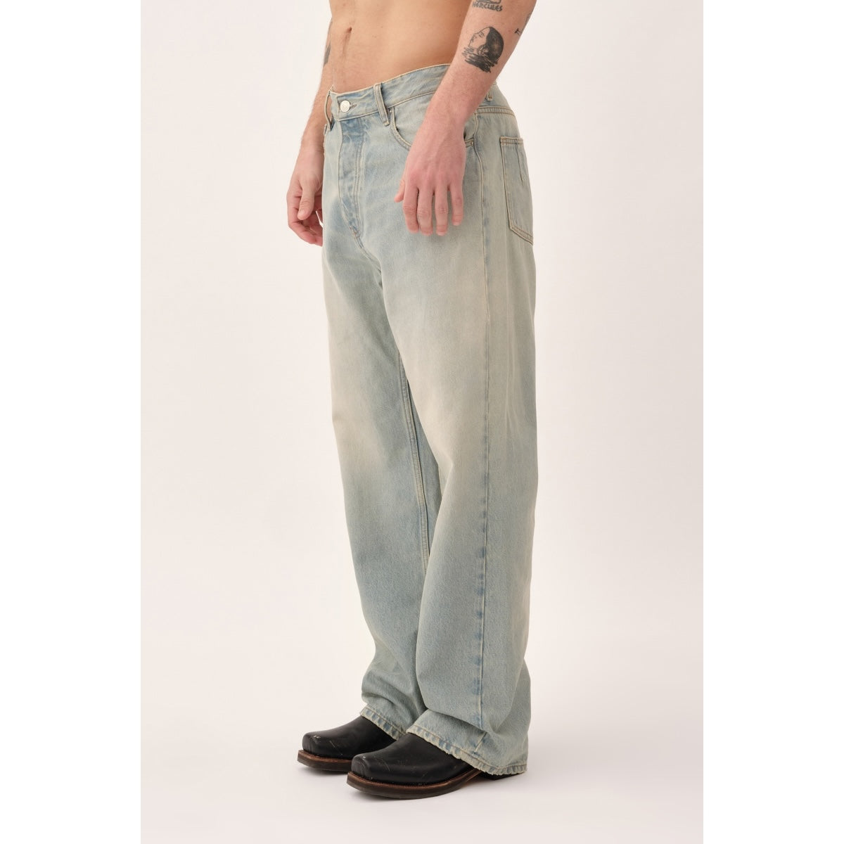 Won Hundred Steve sandy bright