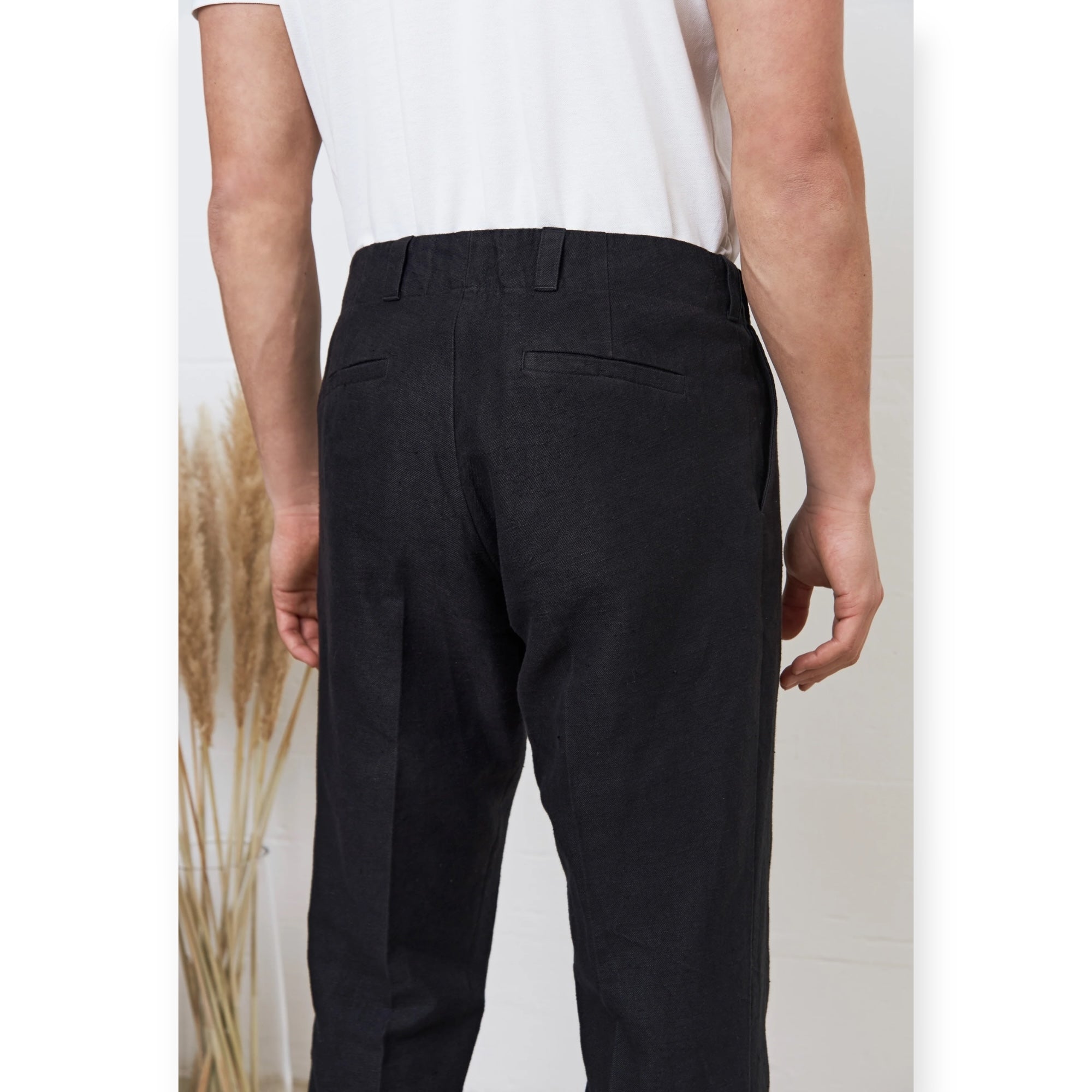 About Companions Jostha Trousers Slim winter linen black