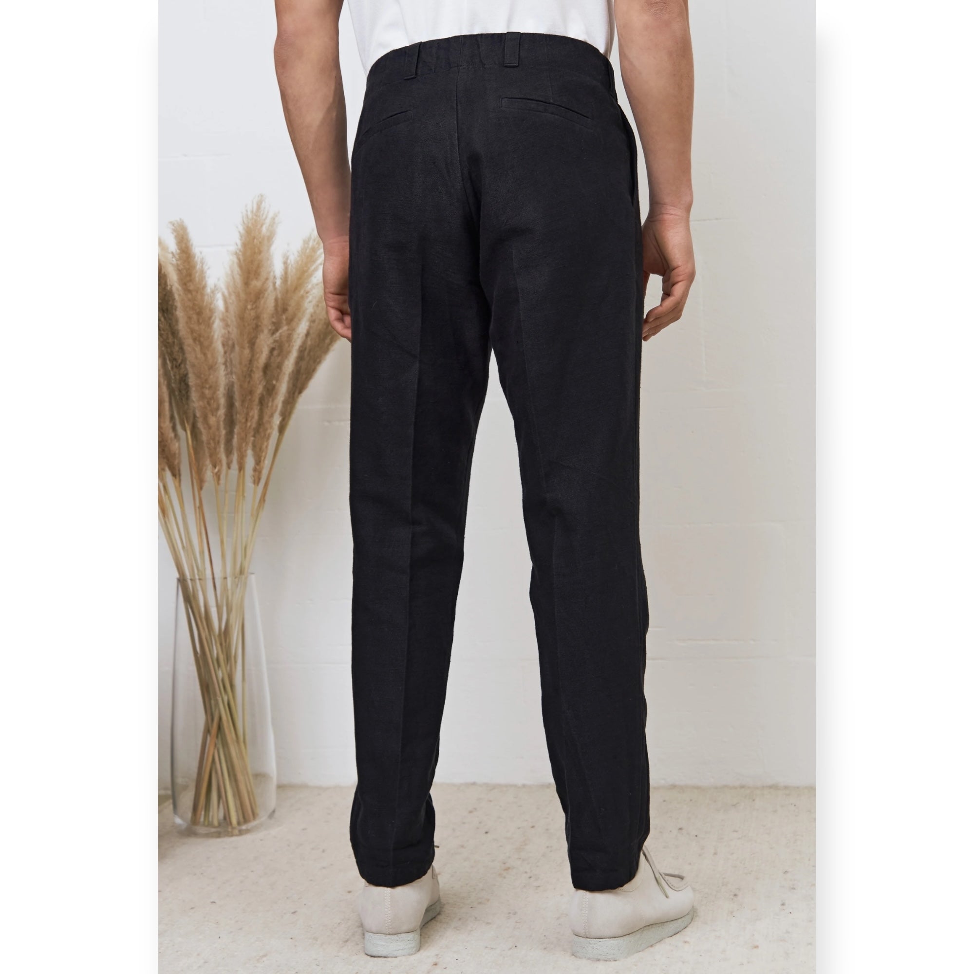 About Companions Jostha Trousers Slim winter linen black