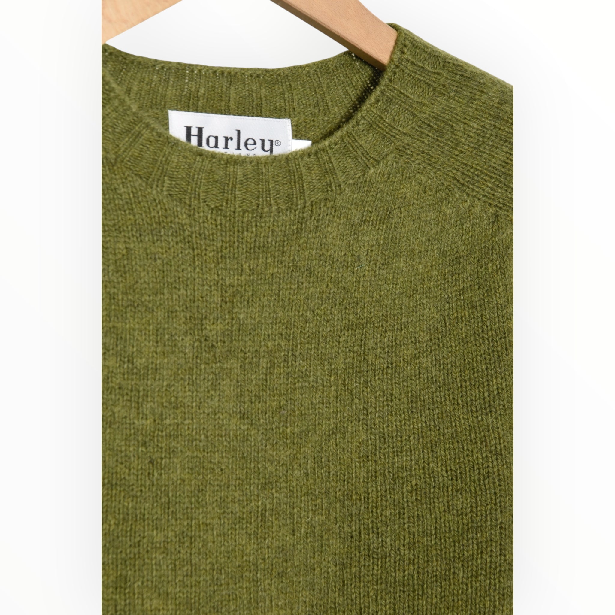 Harley Crewneck kale