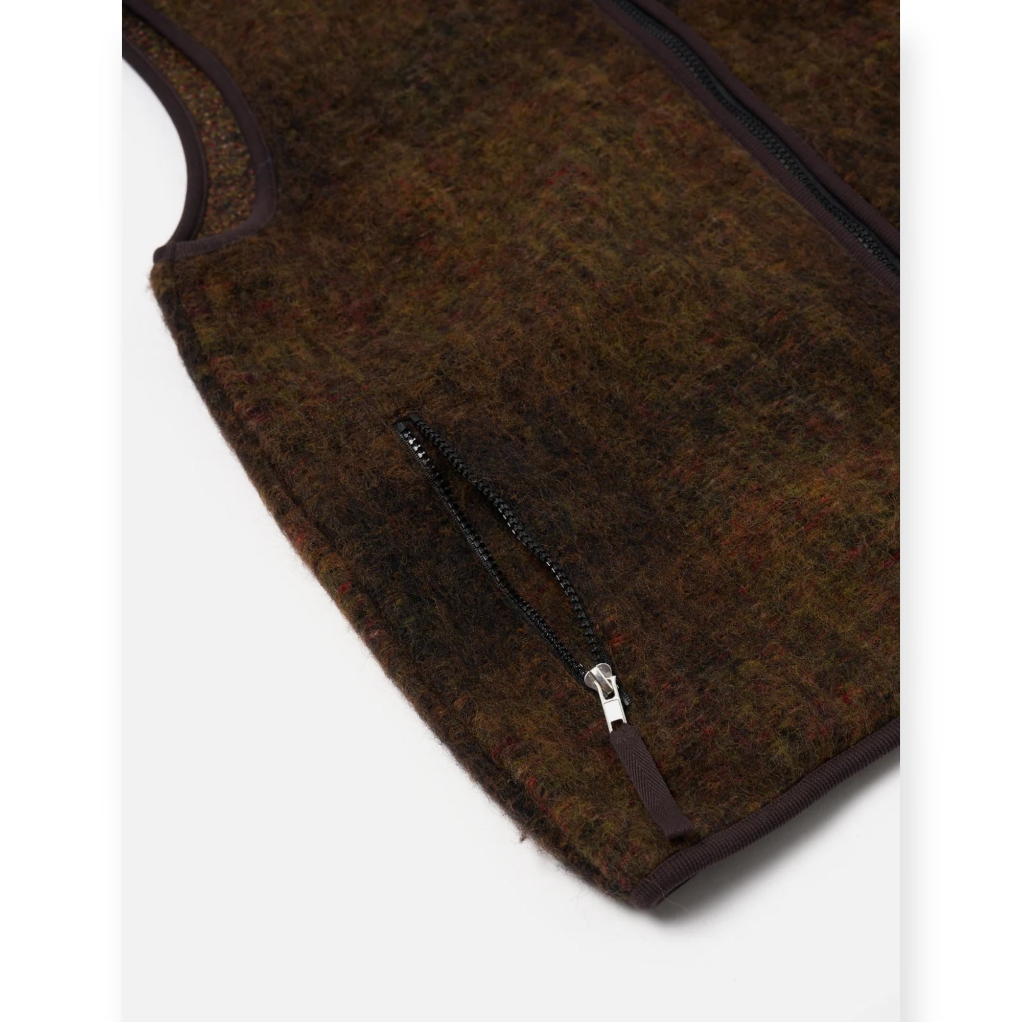 Universal Works Climbing Gilet Alps Fleece brown