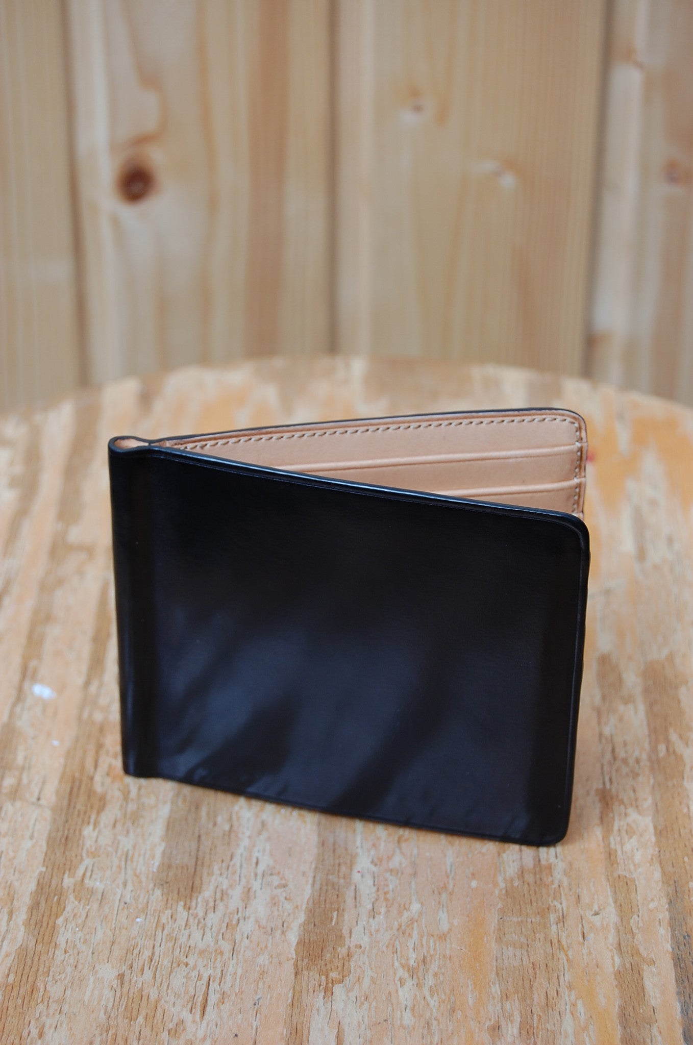 Il Bussetto Bi-fold Wallet with Money Clip black 01
