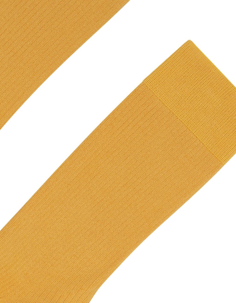 Bunte Standard-klassische Bio-Socke verbrannt gelb